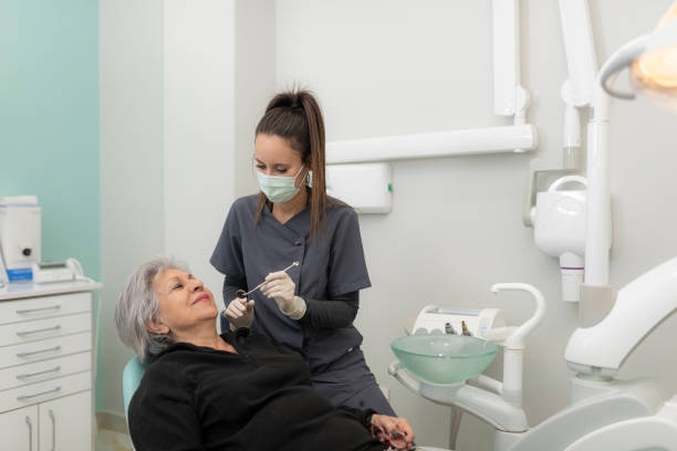 Best Emergency Dentist for Knocked-Out Tooth in Bayport, NY